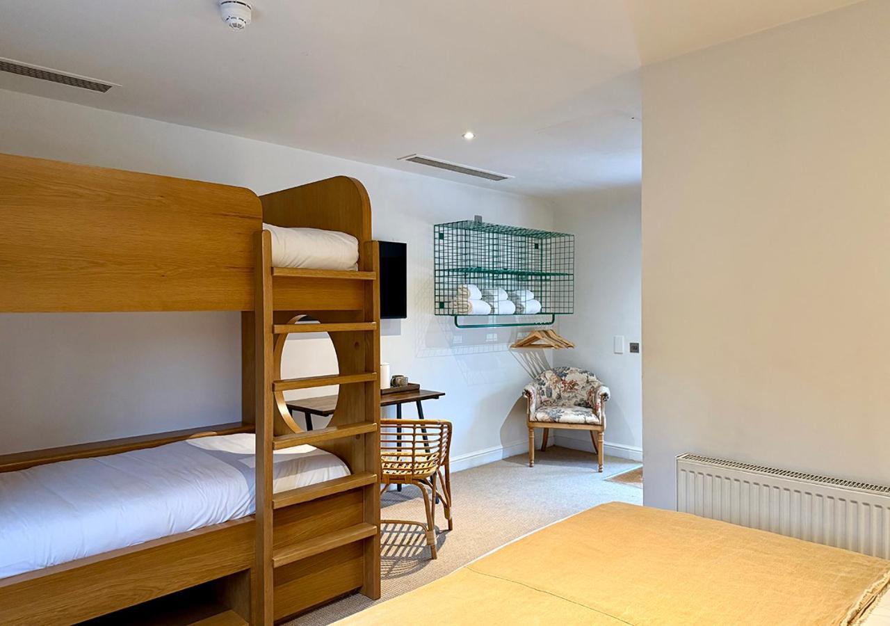 The Ridings At Theobalds Park Hotell Goff's Oak Exteriör bild