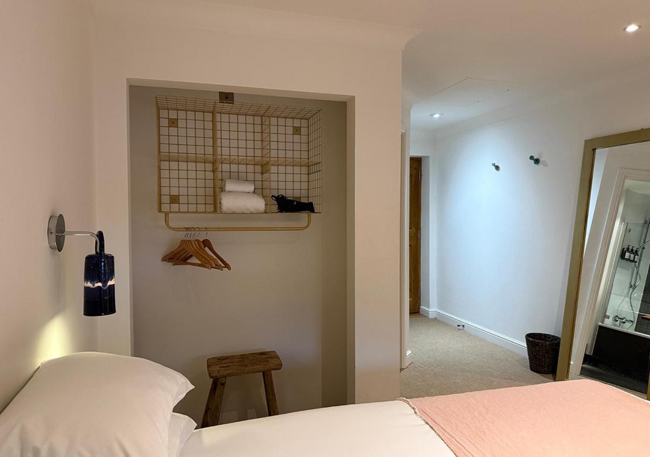 The Ridings At Theobalds Park Hotell Goff's Oak Exteriör bild